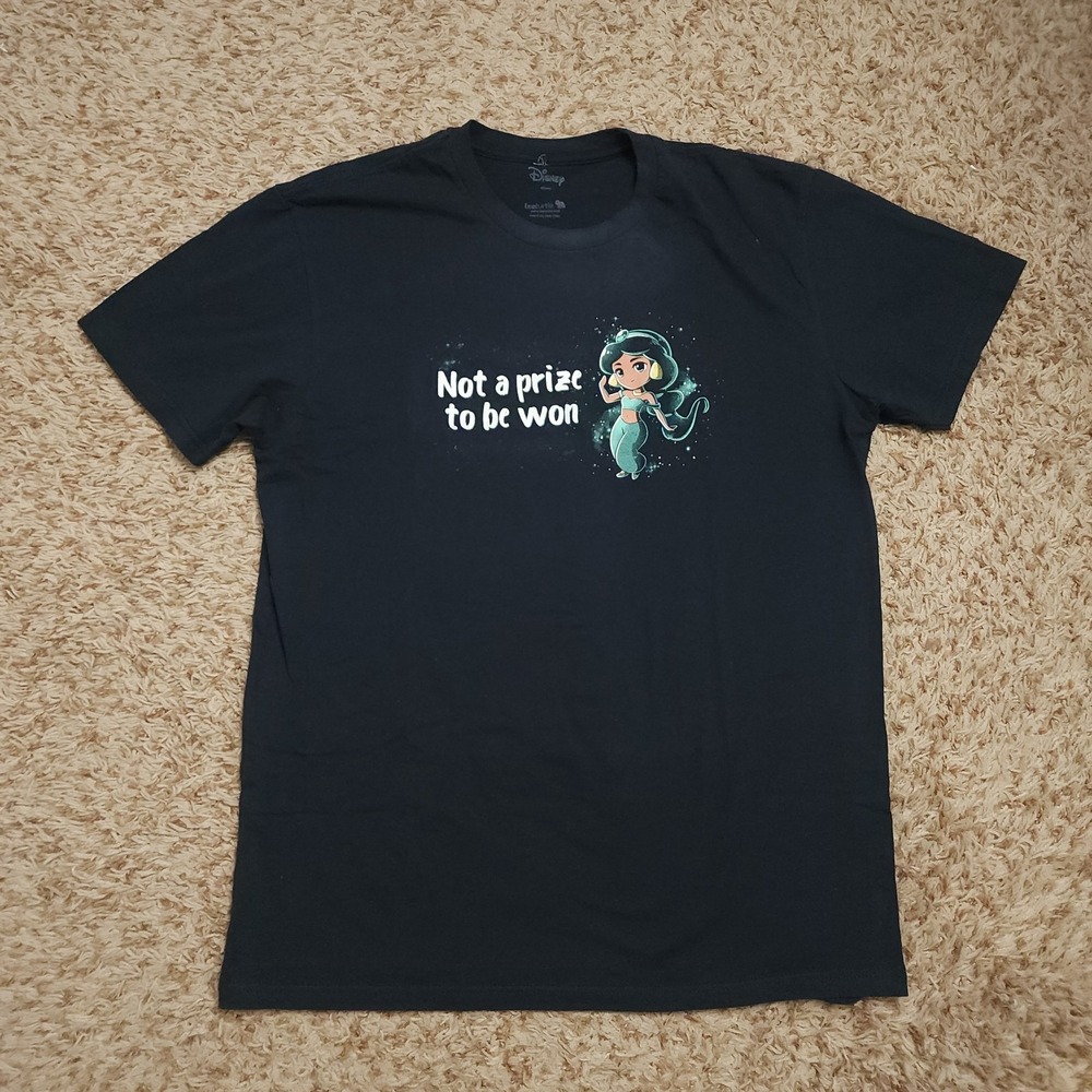 Disney TeeTurtle‎ Aladdin Jasmine Mens L Not a Prize To Be Won Short Sleeve